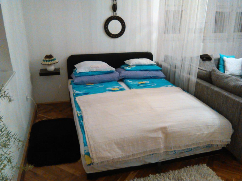 Belvarosi Studio Apartman Győr Rom bilde